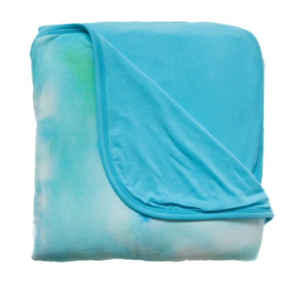 Tidepool Watercolor Large Cloud Blanket - Picture 6 of 7